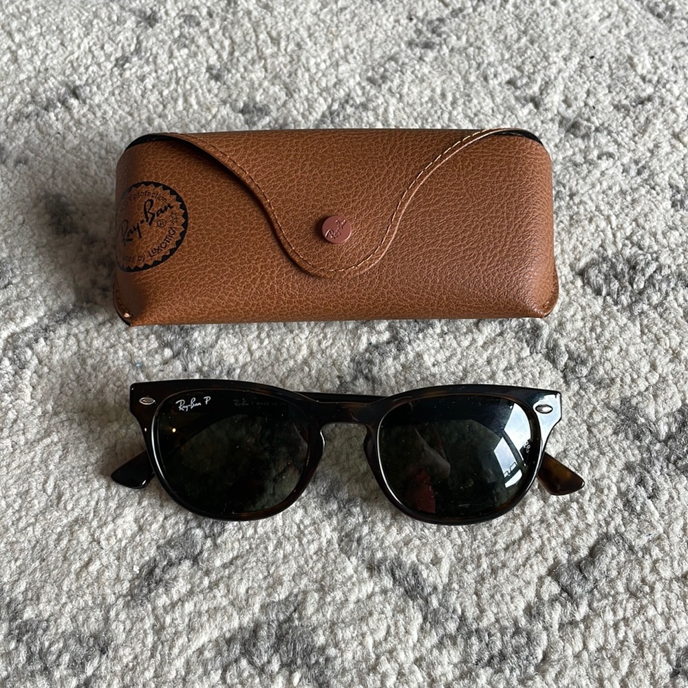 Ray-Ban style RB4140
